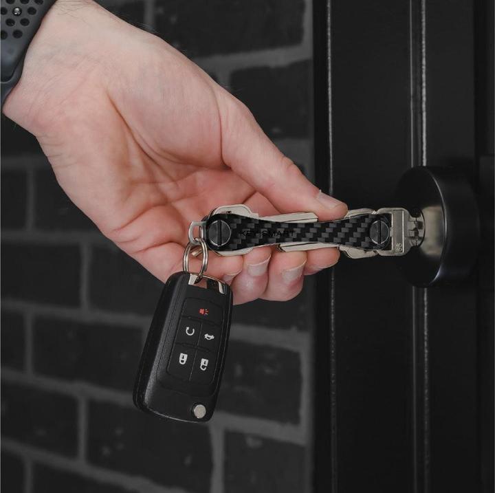 Actual product image Key Smart Keysmart Carbon Fibre 3k edition