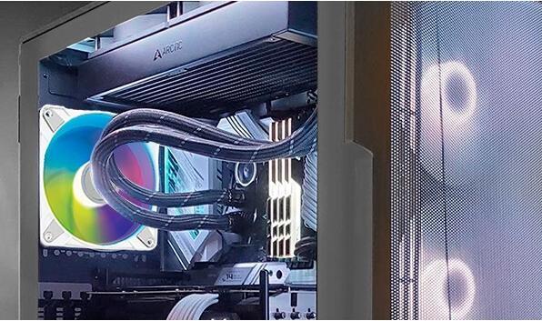 Produktbild Arctic P12 PWM PST A-RGB (120 mm, 3 x)