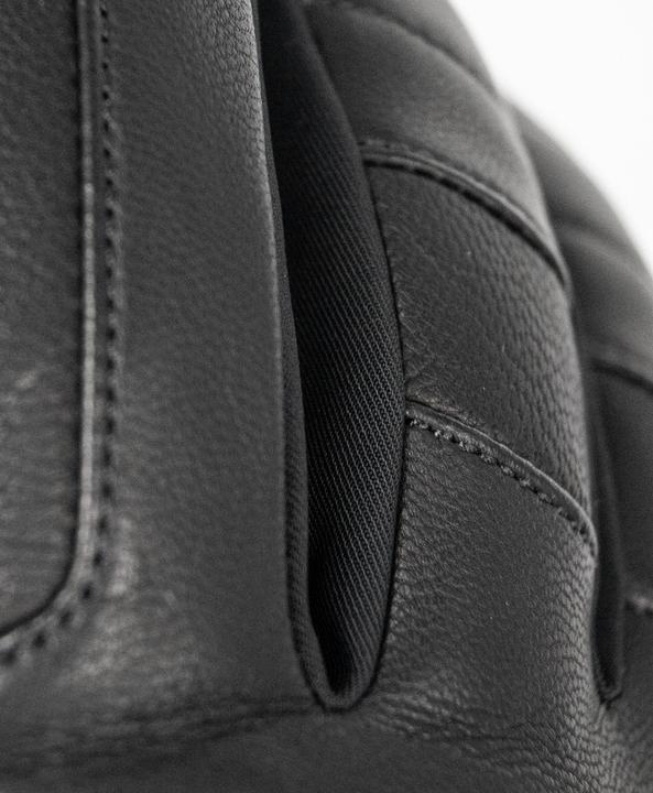 Actual product image Reusch instant heat (7.5)