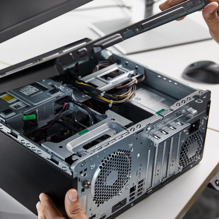Image du produit HP Elite 800 G9 (Intel Core i7-14700, 32 Go, 1000 Go, UHD Graphics 770)