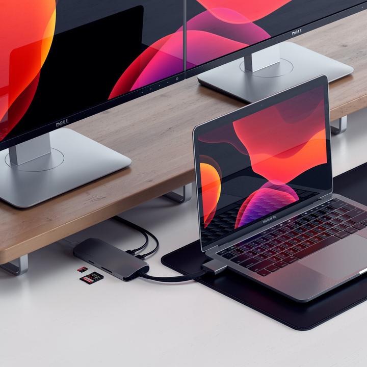 Actual product image Satechi St-Tcdmmam (USB-C, 6 Ports)