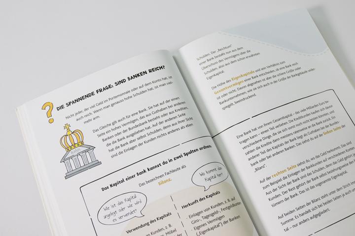 Actual product image Loewe Alles Money, oder was? - Von Aktien, Bitcoins und Zinsen (German, Franz-Josef Leven, Christine Bortenlänger, 2024)