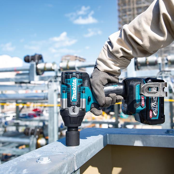 Actual product image Makita TW008G (Rechargeable battery operated)