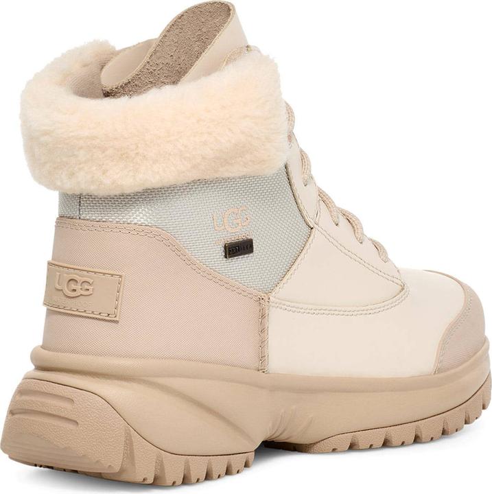 Actual product image Ugg Yose Fluff V2 (41)