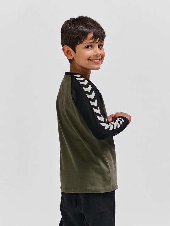 Produktbild hummel hmlBOYS T-SHIRT L/S (140)
