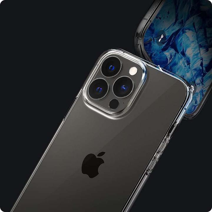 Produktbild Spigen Liquid Crystal (Apple iPhone 13 Pro)
