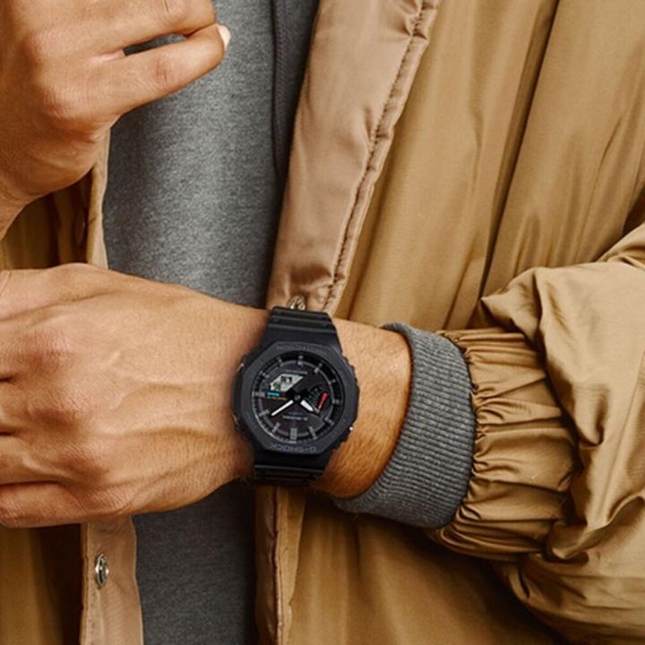 Productafbeelding G-Shock GA-B2100-1AER (Duikhorloge, 46 mm)