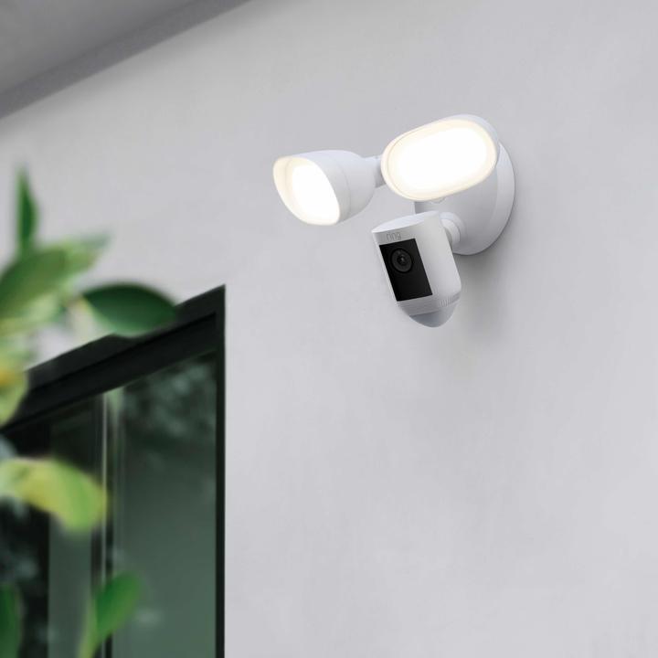Produktbild Ring Floodlight Cam Wired Pro (1920 x 1080 Pixels)