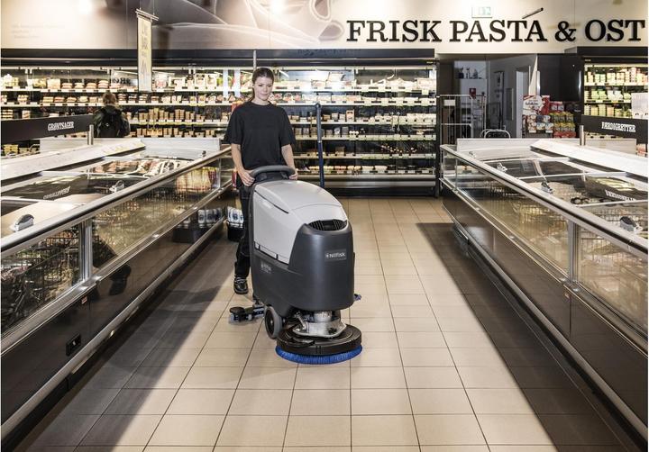 Produktbild Nilfisk Akku-Scheuersaugmaschine SC500 53B Teller, Gel-Akku (Scheuersaugmaschine)