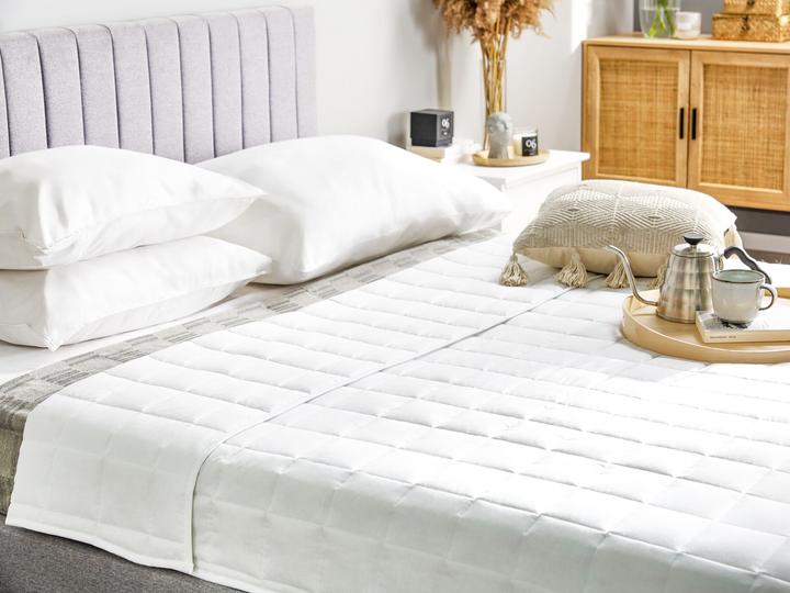 Produktbild Beliani Sommerbettdecke (9000 g, 240 x 220 cm)