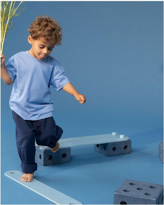 Actual product image Modu Balance Track