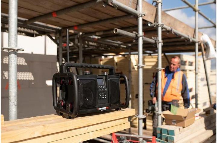 Productafbeelding PerfectPro Rockbull (FM, Bluetooth)