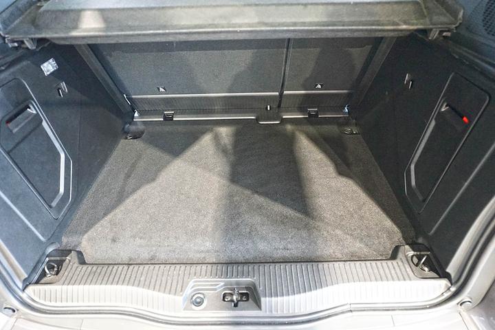 Produktbild Aristar Kofferraumwanne für Mercedes Citan / Renault Kangoo / Nissan Townstar ab 2021