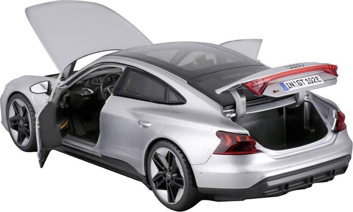 Produktbild Bburago Audi RS e-tron GT 2022 1/18 silber