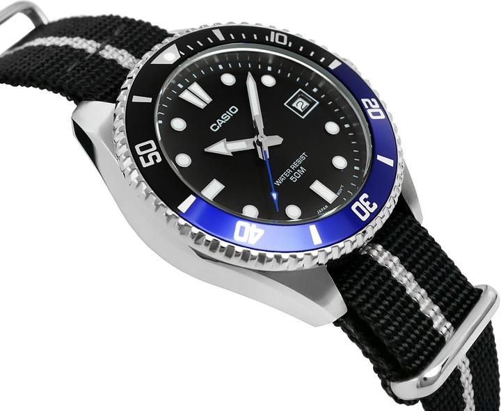 Immagine prodotto Casio Collezione - MDV-10C-1A2VEF (Orologio da polso analogico, 38 mm)
