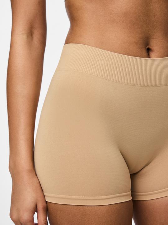 Actual product image Pieces Slim Fit Jersey Shorts (M, L)
