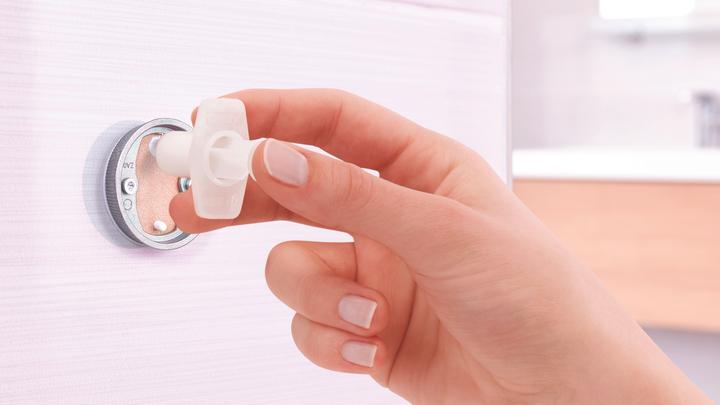Produktbild tesa ESTEETIC Handtuchhaken inkl. Klebelösung ohne Bohren