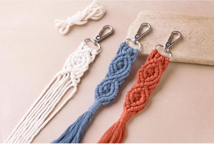 Actual product image Creativ Company Mini Macramé Key Ring Craft Set