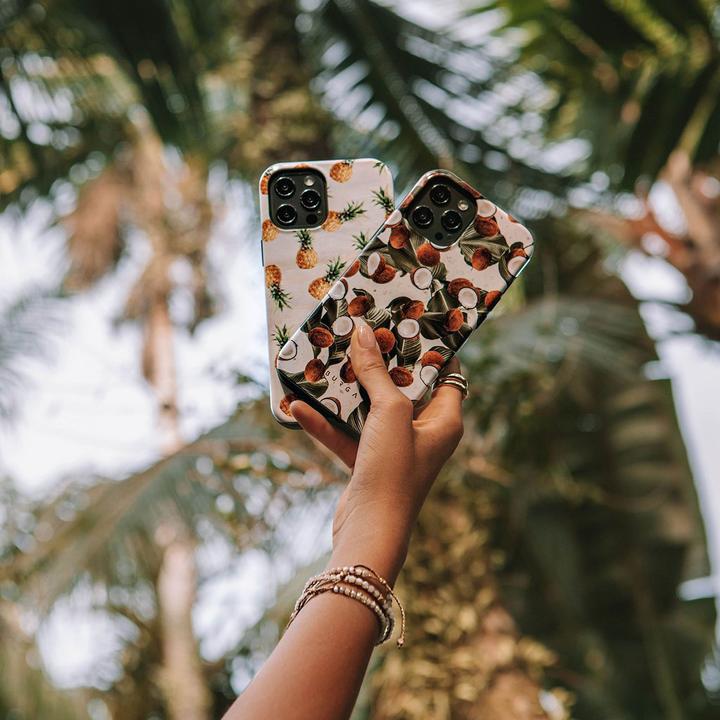 Actual product image Burga Tough Case Apple iPhone 12/12 Pro - Coconut Crush (Realme 12 Pro+, Apple iPhone 12)