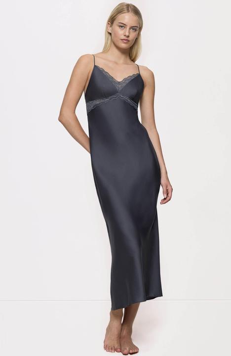 Actual product image Triumph Nachthemd Silky Sensuality (42)