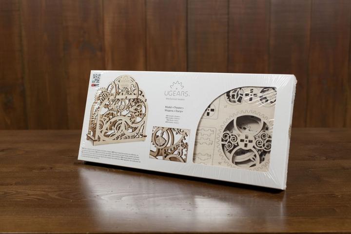 Actual product image Ugears Theatre 70 parts (70 pieces)