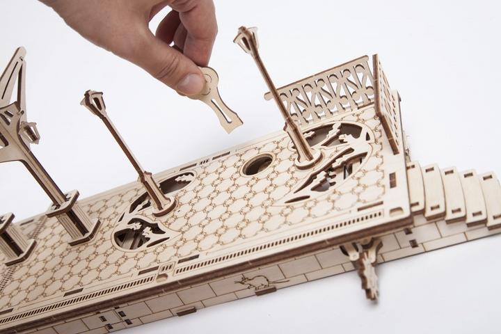 Produktbild Ugears Bahnsteig 196 Teile