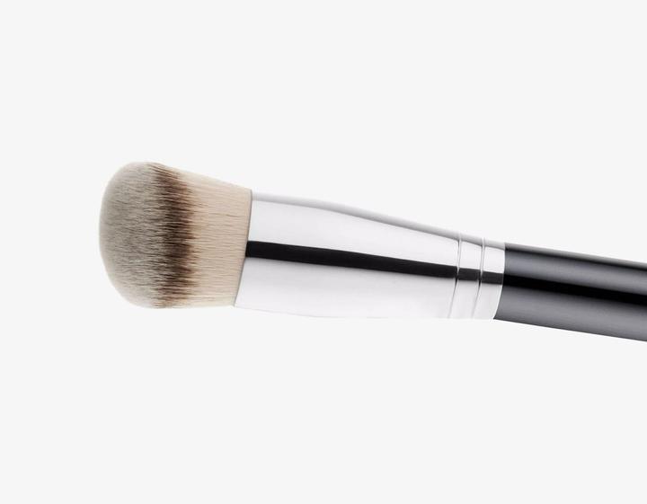 Image du produit MAC Cosmetics 170 Brosse synthétique ronde à bouts ronds (Fond de teint)