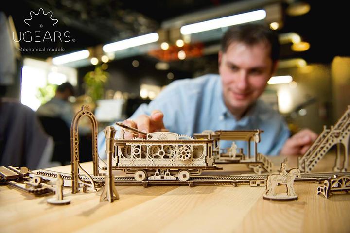 Produktbild Ugears Strassenbahnlinie 284 Teile
