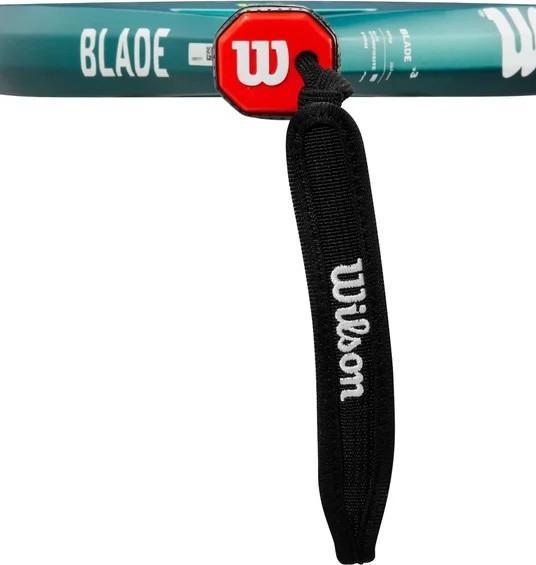Actual product image Wilson Blade V3 padel racket