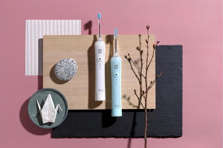 Actual product image ION-Sei IET01LB (Sonic toothbrush)