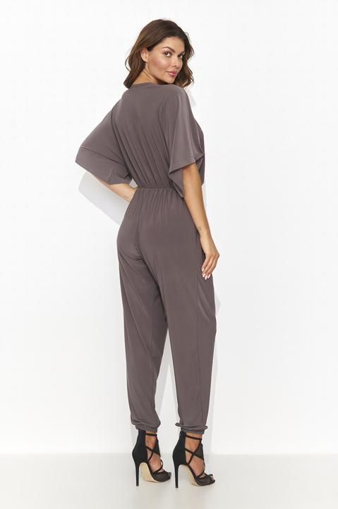 Actual product image Numinou Overall model