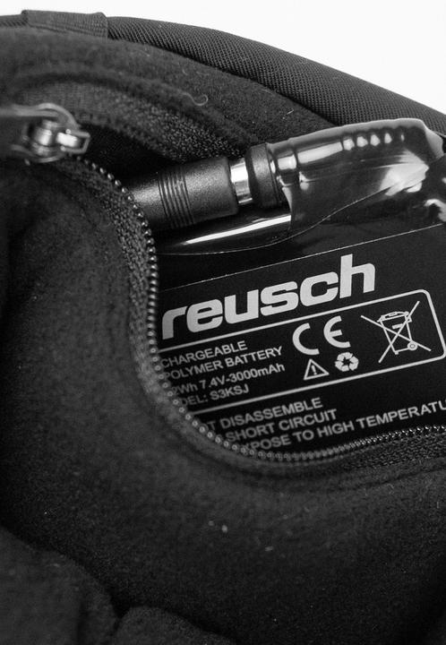 Actual product image Reusch Instant Heat (6)