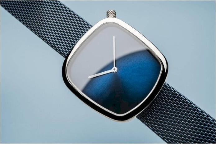 Produktbild Bering Classic (Analoguhr, 34 mm)