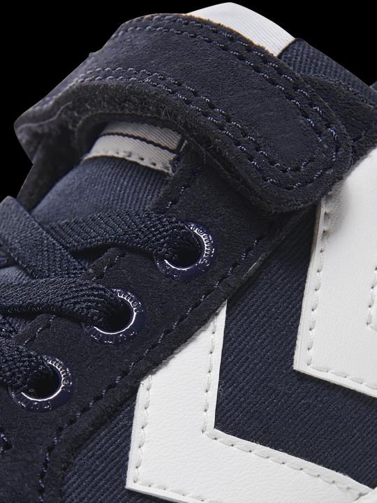 Produktbild hummel Slimmer Stadil Low Jr (27)