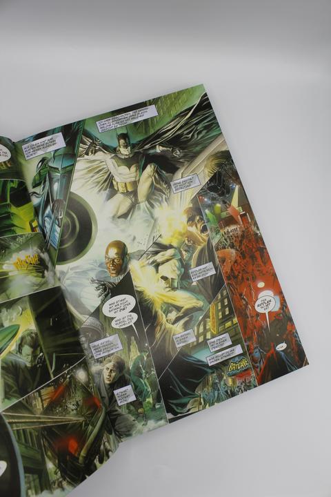 Produktbild Panini Justice: Absolute Edition (Deutsch, Jim Krueger, Doug Braithwaite, Alex Ross, 2022)