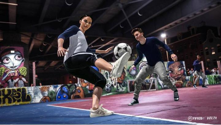 Actual product image EA Games FIFA 20 (PS4, DE)