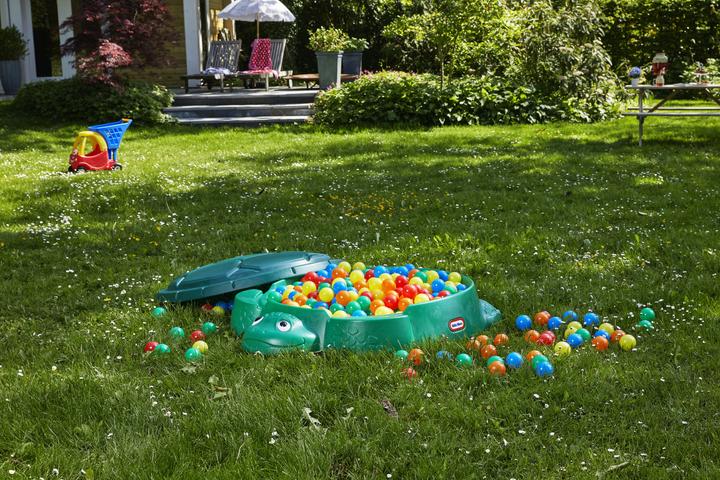 Actual product image Little Tikes Turtle sandbox