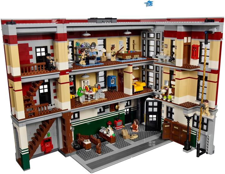 Actual product image LEGO Ghostbusters - Fire Brigade Headquarters (75827, LEGO Rare Sets)