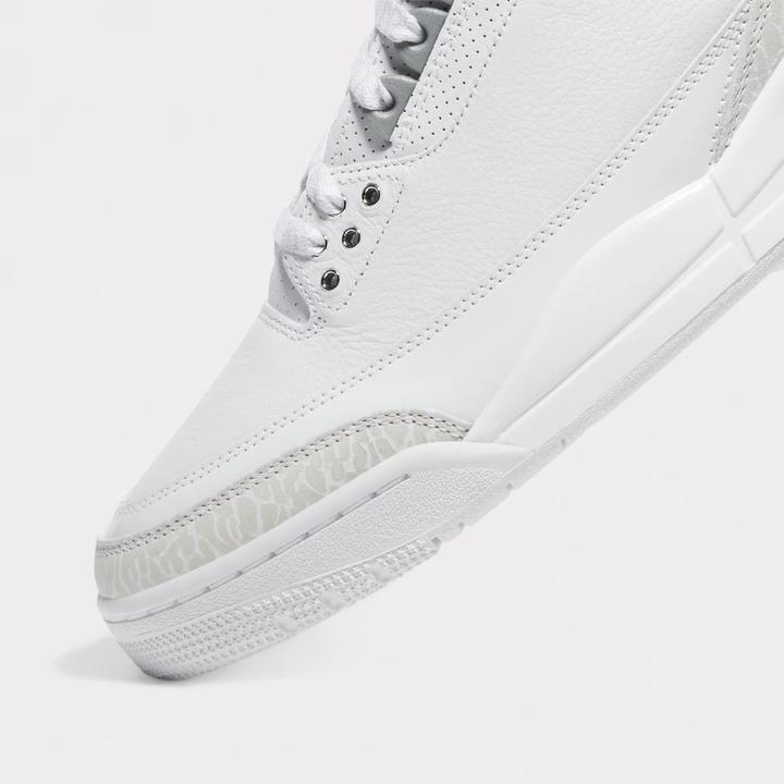 Immagine prodotto Nike Air Jordan 3 Retro (40)