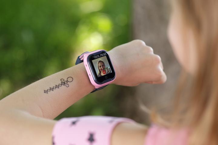 Image du produit LK 709 4G rose - montre pour enfants avec localisateur GPS. appel vidéo. waterproof pour enfants (40 mm)
