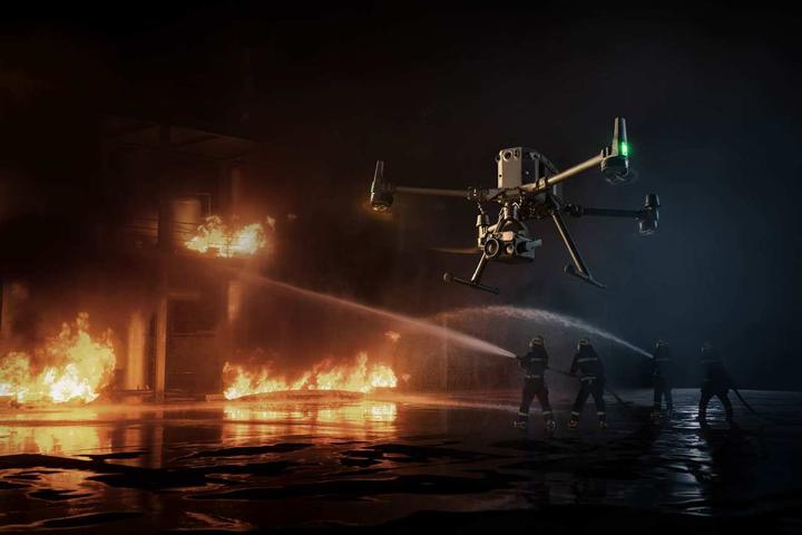 Actual product image DJI Matrice 350 RTK + Zenmuse H30T Bundle (9000 g, 48 Mpx)