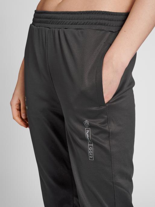 Actual product image hummel Gg12 Action Training Pants Woman (L)
