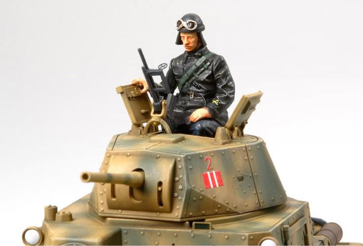 Actual product image Tamiya Italian Medium Tank Carro Armato M13/40