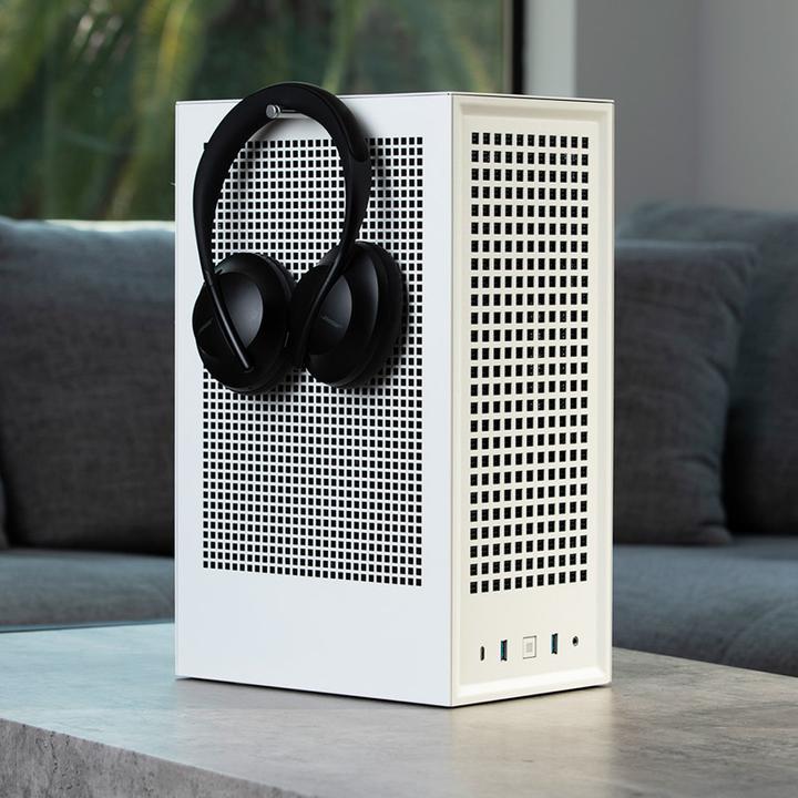 Productafbeelding Hyte Revolt 3 baltas - CS-HYTE-REVOLT3-W (ITX)