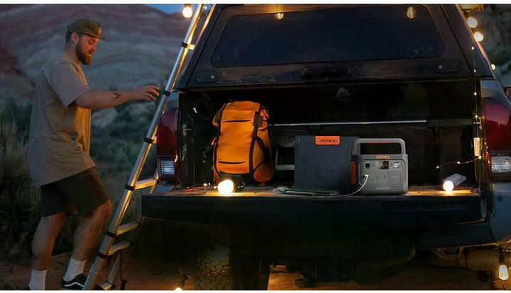 Produktbild Jackery Explorer 300 Plus (293 Wh, 3.20 kg)