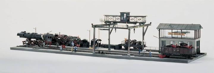 Produktbild Piko Lok-Schrottplatz Bansen (Spur H0)