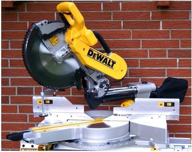 Produktbild DeWalt DWS780-QS Paneelsäge