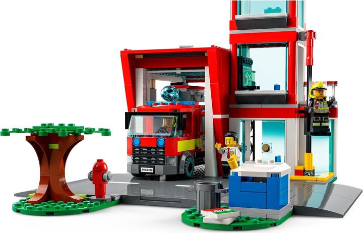 Actual product image LEGO Fire station (60320, LEGO City)