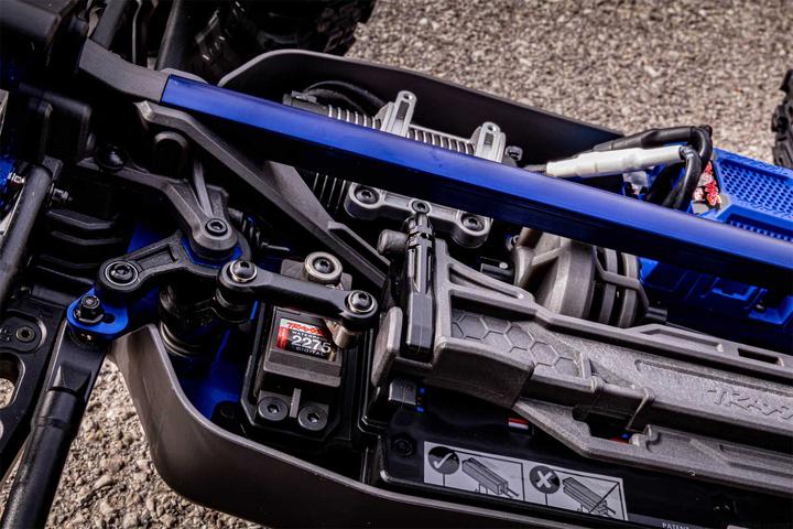 Immagine prodotto Traxxas Sledge Electric Brushless Truggy 4WD 1:8 RTR arancione (RTR pronto all'uso)