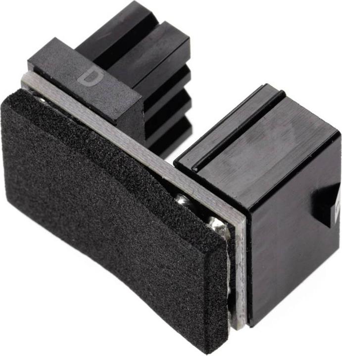 Actual product image InLine Graphics card power adapter internal, ATX 8pin male / female